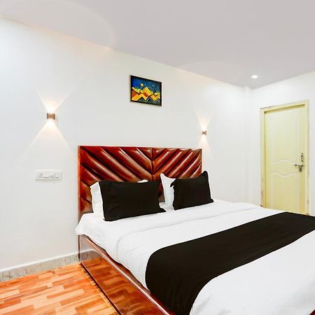 Hotel O Rms Grand Patancheru Luaran gambar