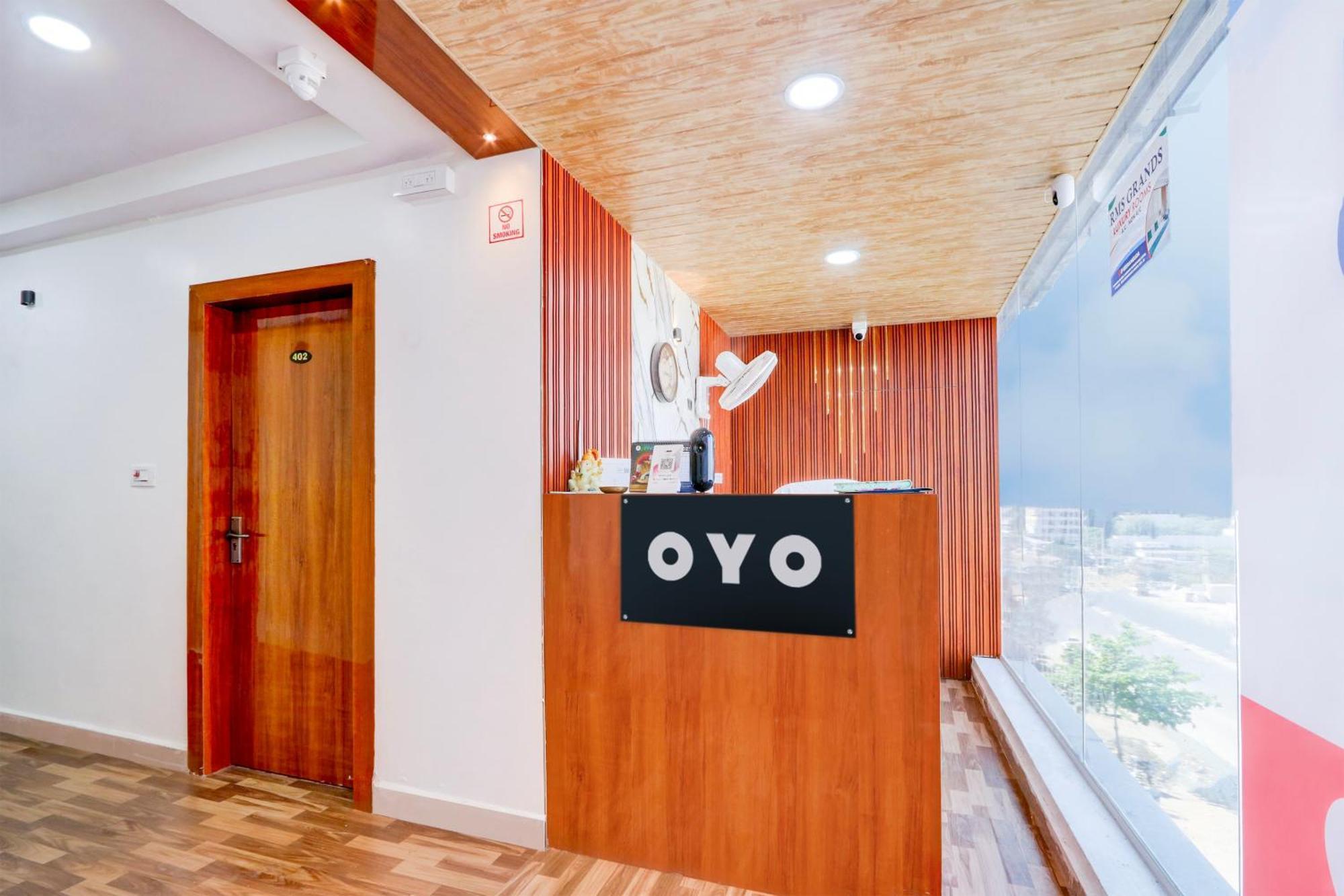 Hotel O Rms Grand Patancheru Luaran gambar